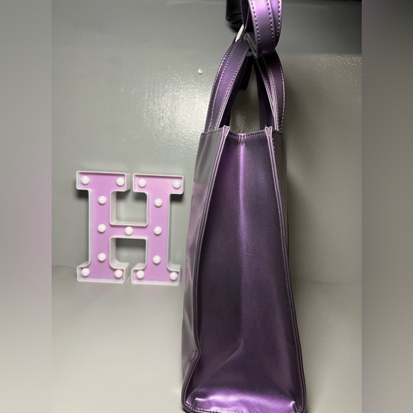 Medium açaí Telfar - Picture 6 of 6